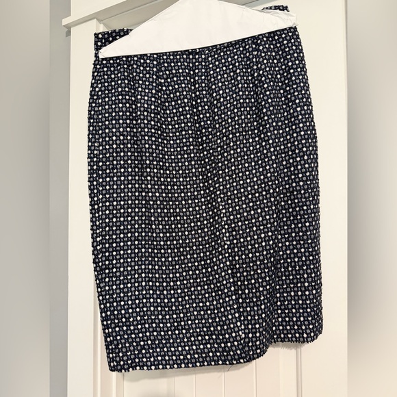 Banana Republic Tweed Pencil Skirt - Picture 2 of 3